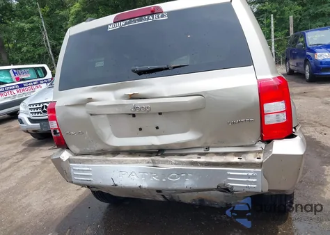 2010 Jeep Patriot Limited из США, поврежденный, VIN 1J4NF4GB3AD580190